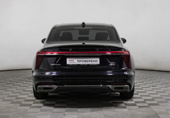 Подержанный автомобиль Hongqi H5 2023 года (6 фото)