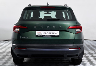 Подержанный автомобиль Skoda Karoq 2021 года (6 фото)