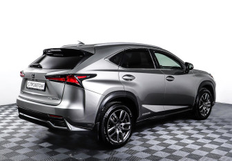 Подержанный автомобиль Lexus NX 2018 года (5 фото)