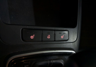 Подержанный автомобиль Kia Rio Hatchback 2020 года (18 фото)