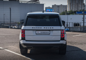 Подержанный автомобиль Land Rover Range Rover 2018 года (6 фото)