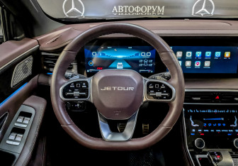 Подержанный автомобиль Jetour X90 2023 года (21 фото)