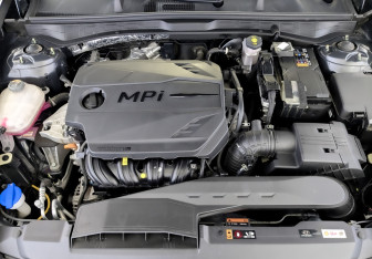 Подержанный автомобиль Hyundai Sonata 2023 года (9 фото)