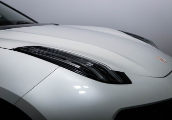 Подержанный автомобиль Zeekr 001 2023 года (16 фото)