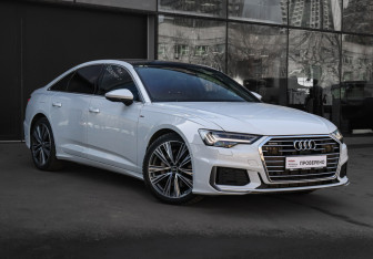 Подержанный автомобиль Audi A6 Sedan 2020 года (3 фото)