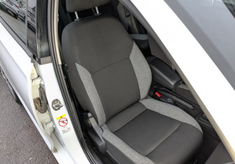 Подержанный автомобиль Skoda Rapid Liftback 2021 года (23 фото)