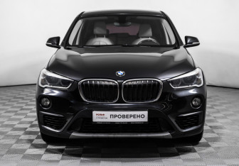 Подержанный автомобиль BMW X1 2017 года (2 фото)