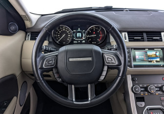 Подержанный автомобиль Land Rover Range Rover Evoque 2018 года (22 фото)