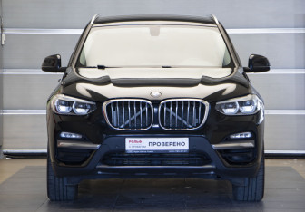 Подержанный автомобиль BMW X3 2017 года (2 фото)