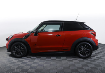 Подержанный автомобиль MINI Paceman 2013 года (8 фото)