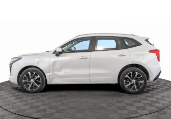 Подержанный автомобиль Haval Jolion 2022 года (8 фото)