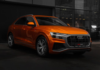 Подержанный автомобиль Audi Q8 2018 года (3 фото)