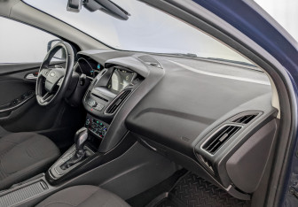 Подержанный автомобиль Ford Focus Wagon 2018 года (11 фото)
