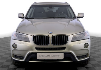 Подержанный автомобиль BMW X3 2013 года (2 фото)