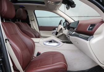 Подержанный автомобиль Mercedes-Benz Maybach GLS 2023 года (9 фото)