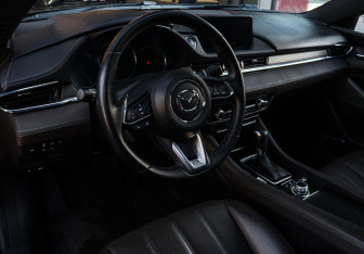 Подержанный автомобиль Mazda 6 Sedan 2019 года (15 фото)