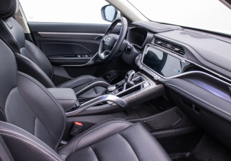 Подержанный автомобиль Belgee X70 2024 года (9 фото)