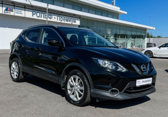 Подержанный автомобиль Nissan Qashqai 2018 года (3 фото)