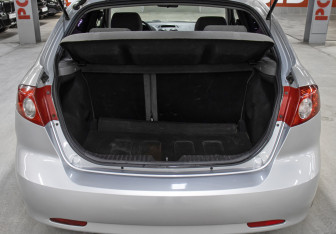 Подержанный автомобиль Chevrolet Lacetti Hatchback 2010 года (10 фото)