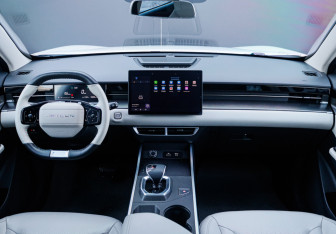 Подержанный автомобиль Jetour Dashing 2024 года (19 фото)