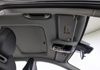 Подержанный автомобиль Москвич 6 2023 года (22 фото)