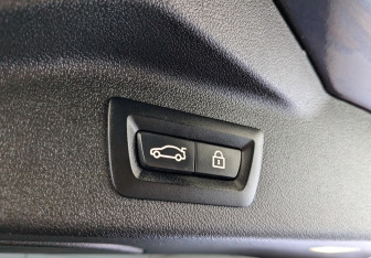 Подержанный автомобиль BMW X7 2019 года (13 фото)