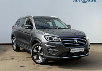 Подержанный автомобиль Changan CS75 2022 года (3 фото)