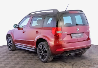 Подержанный автомобиль Skoda Yeti 2016 года (7 фото)