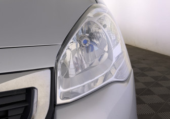 Подержанный автомобиль Peugeot Partner 2021 года (11 фото)