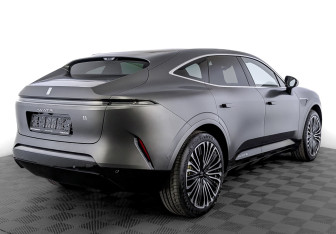 Новый Avatr 11 2025 (2 фото)