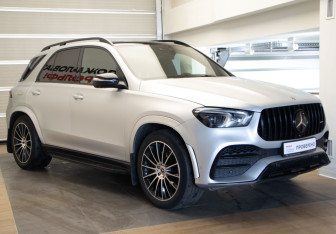 Подержанный автомобиль Mercedes-Benz GLE 2019 года (3 фото)