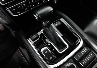 Подержанный автомобиль GAC GS8 2019 года (11 фото)