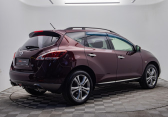 Подержанный автомобиль Nissan Murano Suv 2014 года (5 фото)