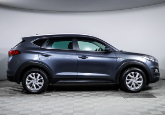 Подержанный автомобиль Hyundai Tucson 2018 года (4 фото)