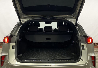 Подержанный автомобиль Wey 05 2023 года (10 фото)