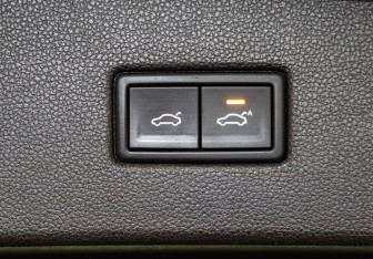 Подержанный автомобиль Volkswagen Tiguan 2017 года (20 фото)