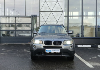 Подержанный автомобиль BMW X3 2010 года (2 фото)