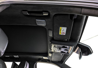 Подержанный автомобиль Cadillac Escalade Suv 2023 года (26 фото)