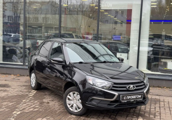 Подержанный автомобиль LADA (ВАЗ) Granta Sedan 2022 года (3 фото)