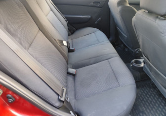 Подержанный автомобиль Chevrolet Aveo Sedan 2010 года (11 фото)