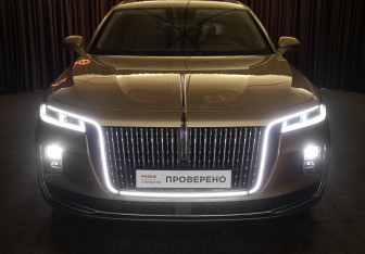 Подержанный автомобиль Hongqi H9 2023 года (30 фото)