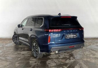 Подержанный автомобиль Exeed VX 2022 года (6 фото)