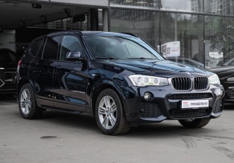 Подержанный автомобиль BMW X3 2017 года (3 фото)