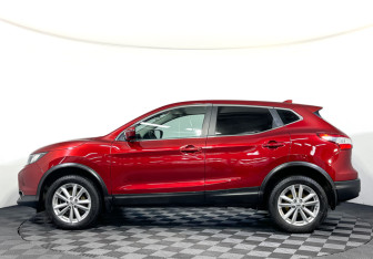 Подержанный автомобиль Nissan Qashqai 2018 года (8 фото)