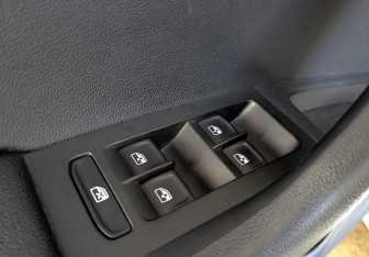 Подержанный автомобиль Skoda Octavia Liftback 2019 года (26 фото)