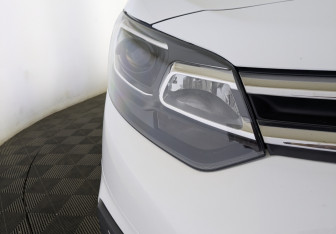 Подержанный автомобиль Citroen SpaceTourer 2020 года (18 фото)