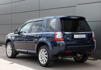 Подержанный автомобиль Land Rover Freelander 2012 года (7 фото)