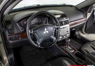 Подержанный автомобиль Mitsubishi Galant Sedan 2008 года (19 фото)