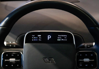 Подержанный автомобиль LiXiang L7 2024 года (34 фото)