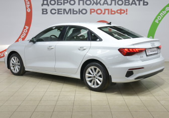 Подержанный автомобиль Audi A3 Sedan 2022 года (6 фото)